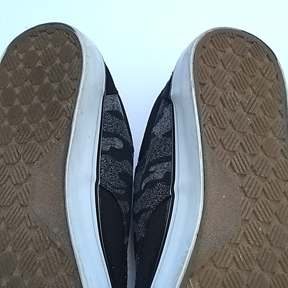 Unionbay boat shoes. - Picture 7 of 11